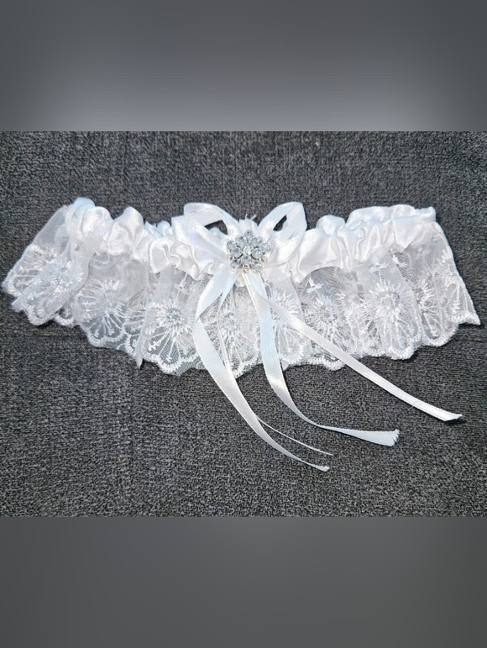 GARTER by Way to Celebrate Wedding Dress Accessory Bride